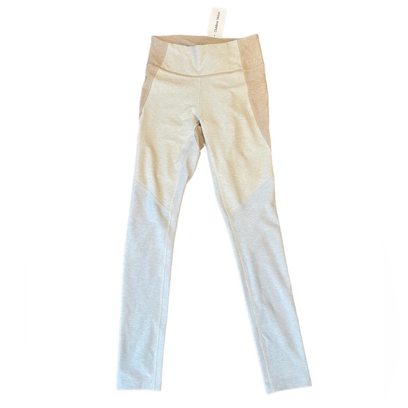 Outdoor Voices 7/8 Tri-Tone Warm Up Leggings Desert Oatmeal Cloud - Picture 2 of 13